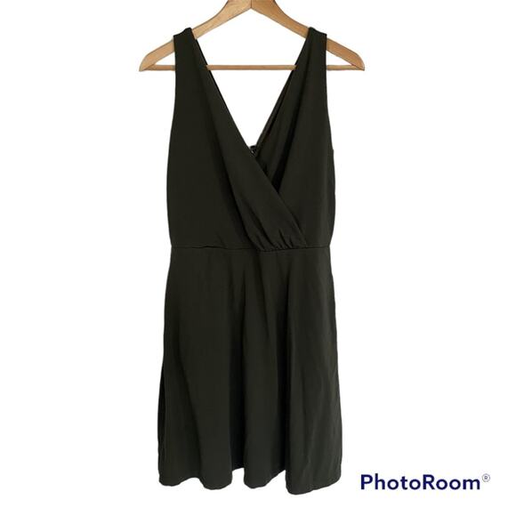 Loft‎ size 6 wrap dress - Picture 1 of 9